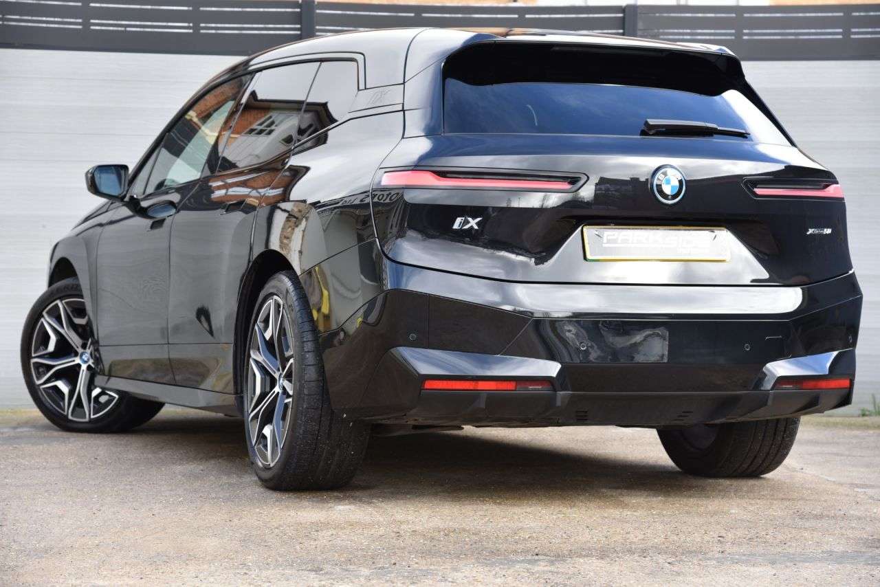 A 2022 BMW IX 50 111.5kWh M Sport SUV 5dr Electric Auto xDrive (523 ps) COMFORT PACK | FS A 2022 BMW IX 50 111.5kWh M Sport SUV 5dr Electric Auto xDrive (523 ps) COMFORT PACK | FS