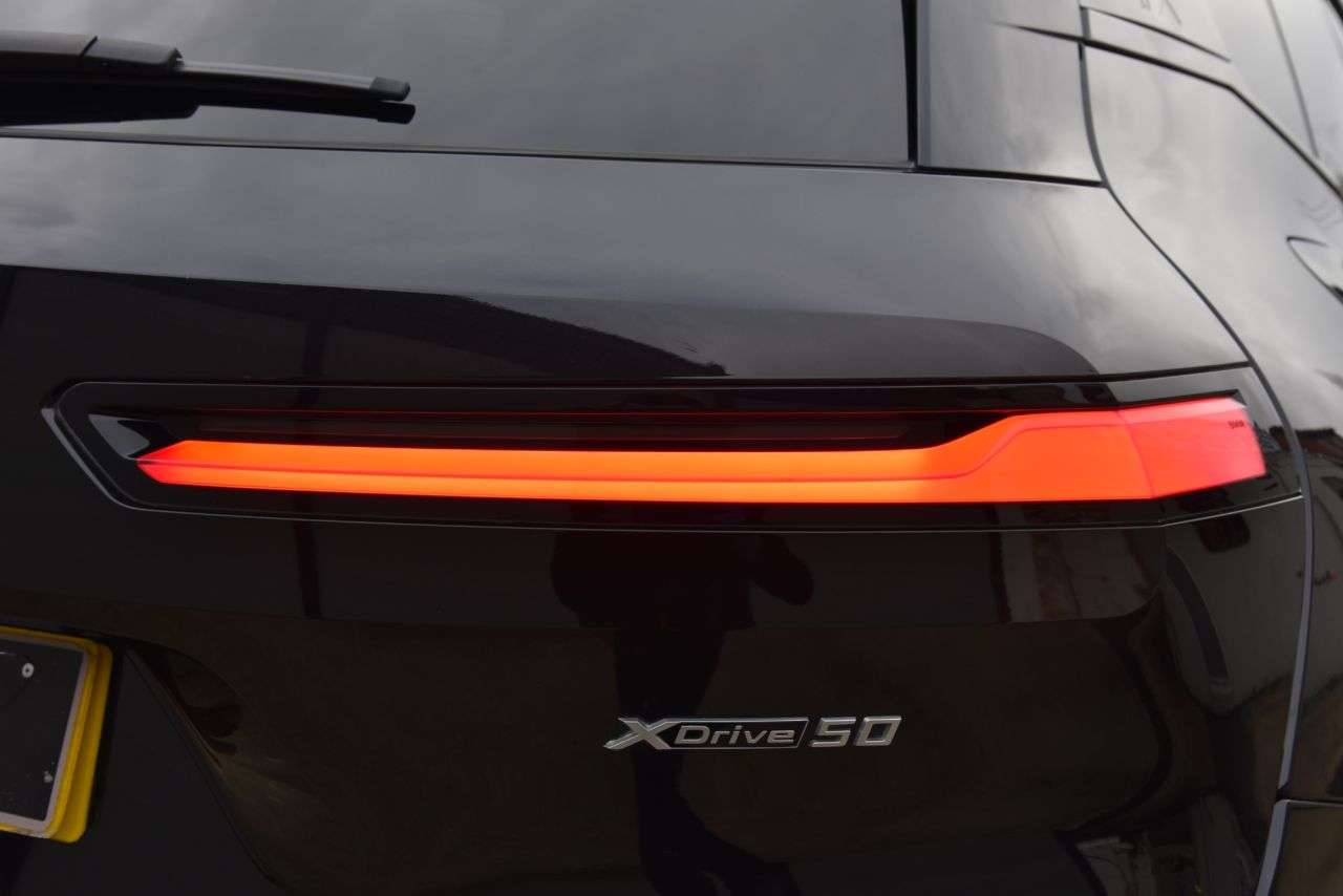 2022 BMW IX 2022 BMW IX