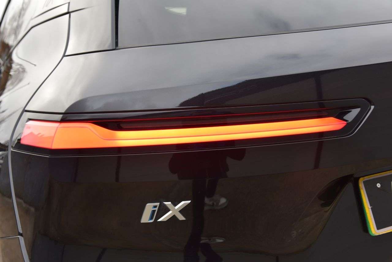 2022 BMW IX 2022 BMW IX