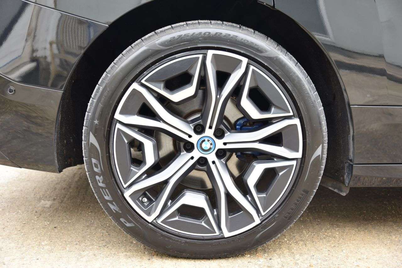 2022 BMW IX 2022 BMW IX