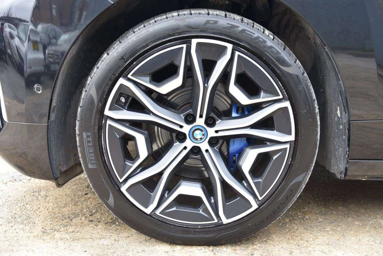 2022 BMW IX 2022 BMW IX