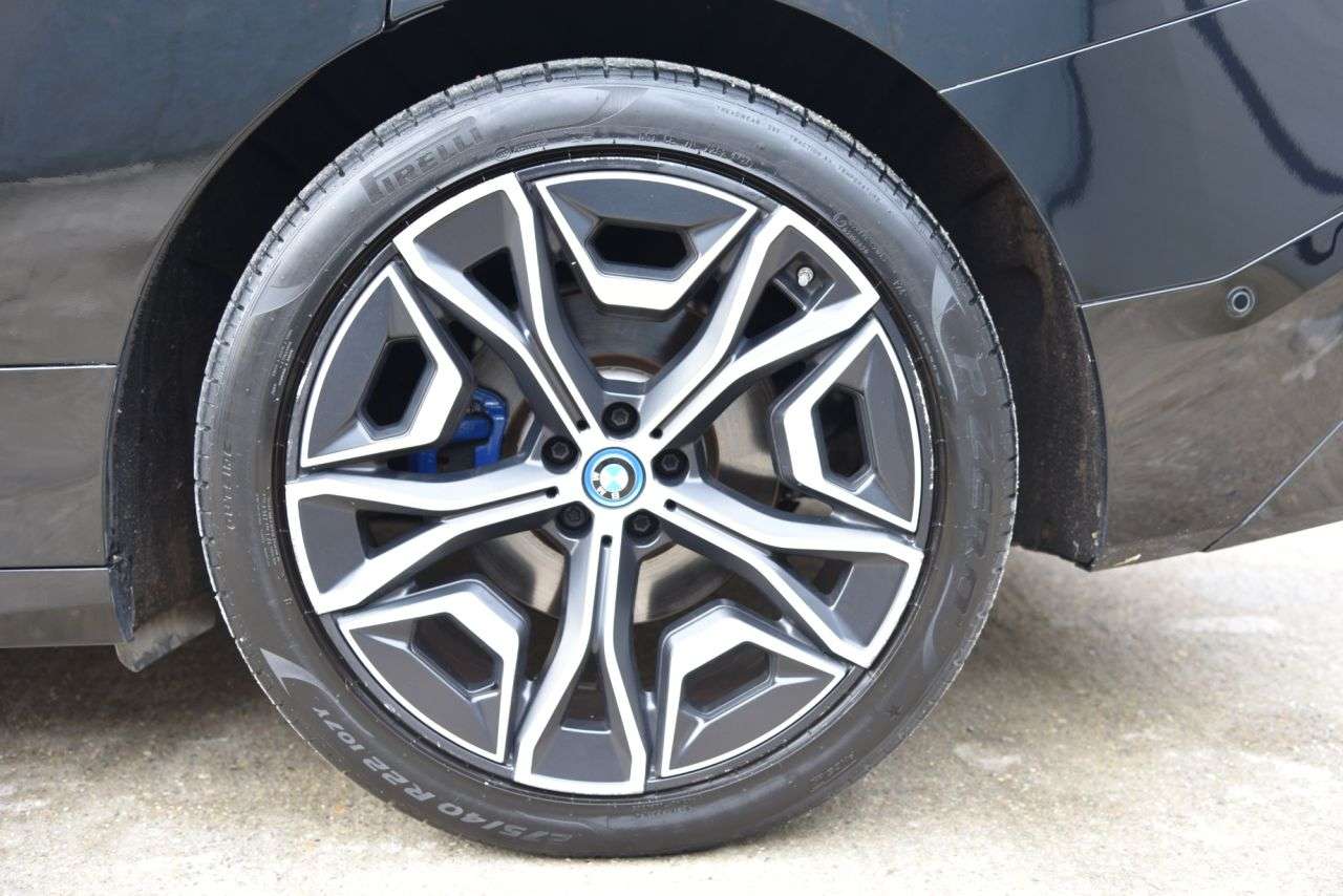 2022 BMW IX 2022 BMW IX