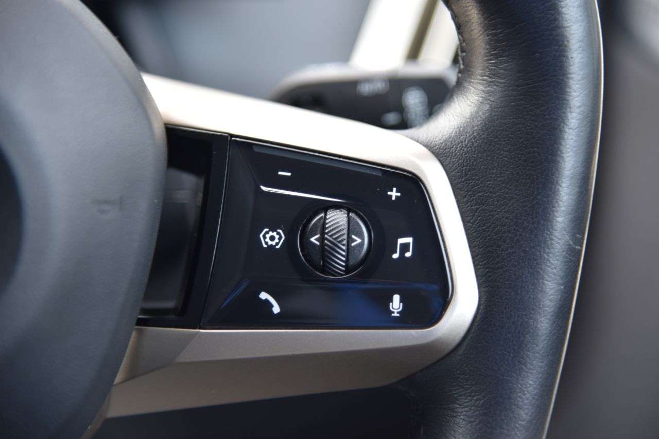 2022 BMW IX 2022 BMW IX