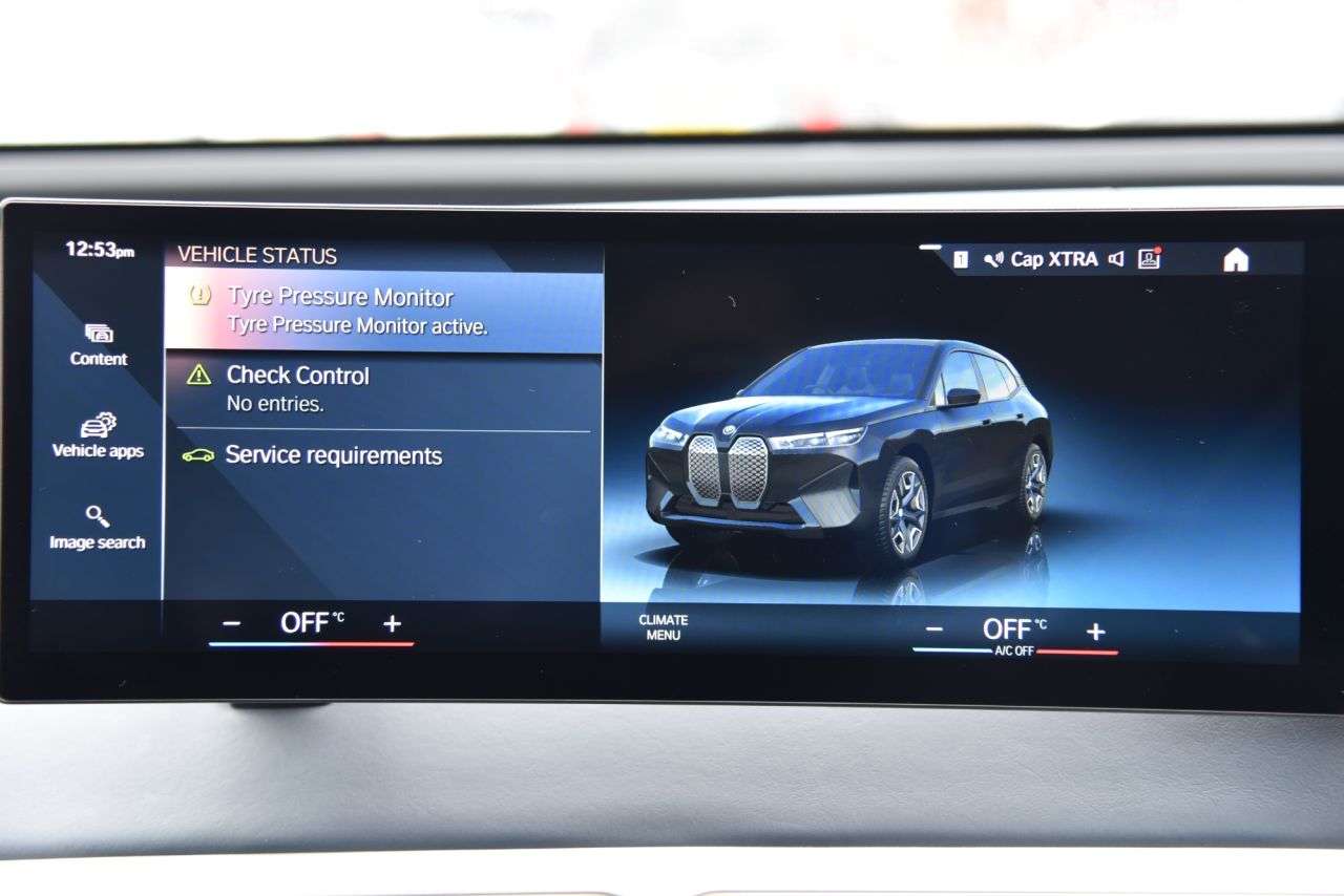 2022 BMW IX 2022 BMW IX