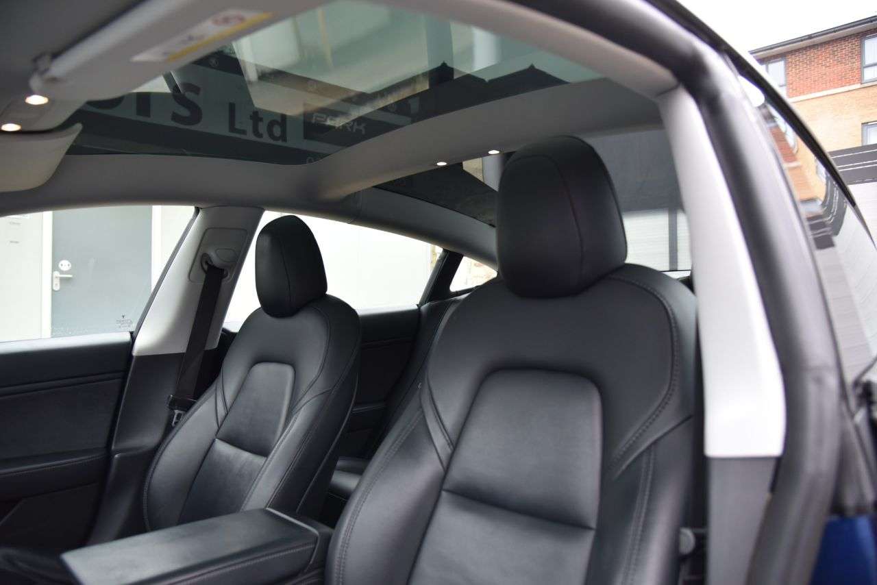 2020 TESLA MODEL 3 2020 TESLA MODEL 3