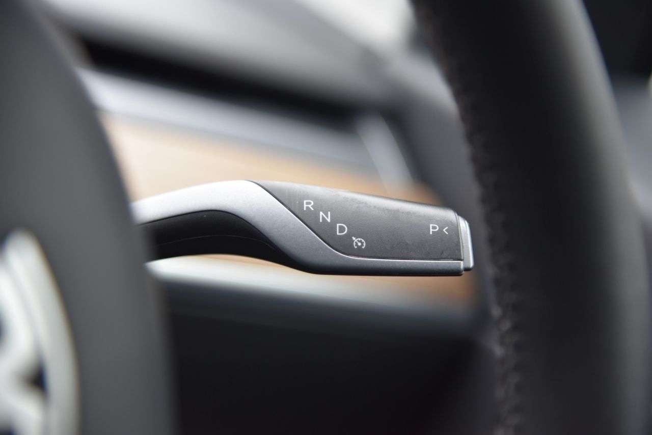 2020 TESLA MODEL 3 2020 TESLA MODEL 3