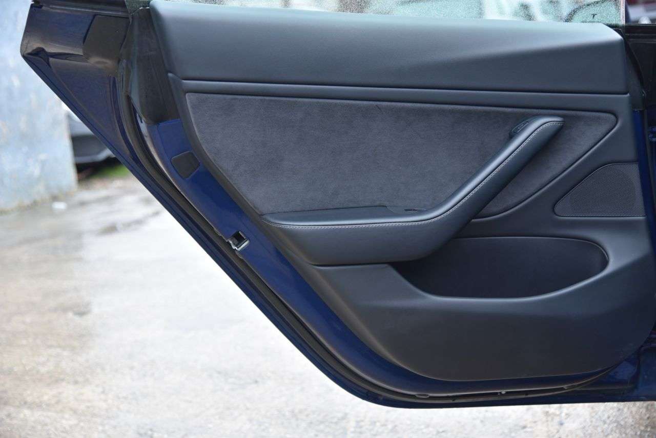 2020 TESLA MODEL 3 2020 TESLA MODEL 3