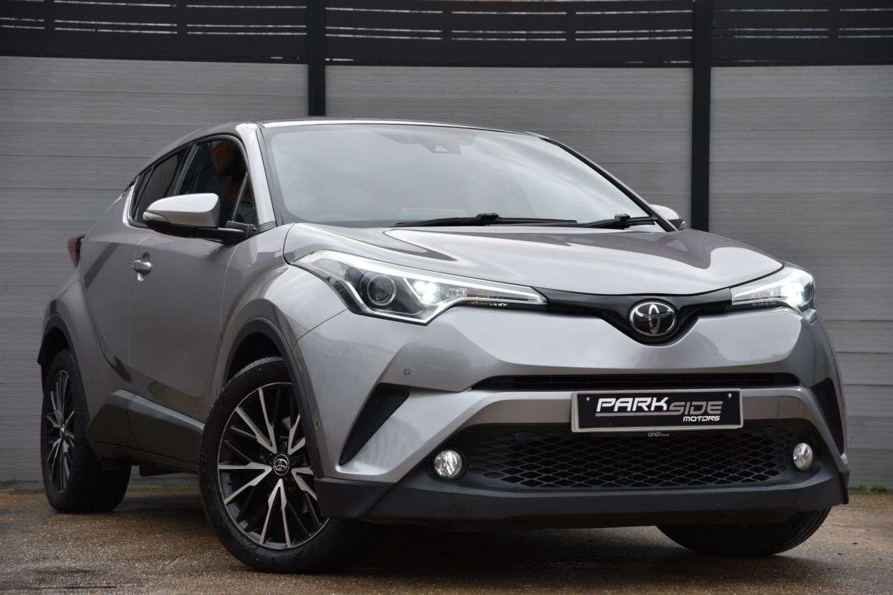 A 2018 TOYOTA C-HR 1.2 VVT-i Excel SUV 5dr Petrol Manual Euro 6 (s/s) (115 ps) PARK ASSIST | C A 2018 TOYOTA C-HR 1.2 VVT-i Excel SUV 5dr Petrol Manual Euro 6 (s/s) (115 ps) PARK ASSIST | C