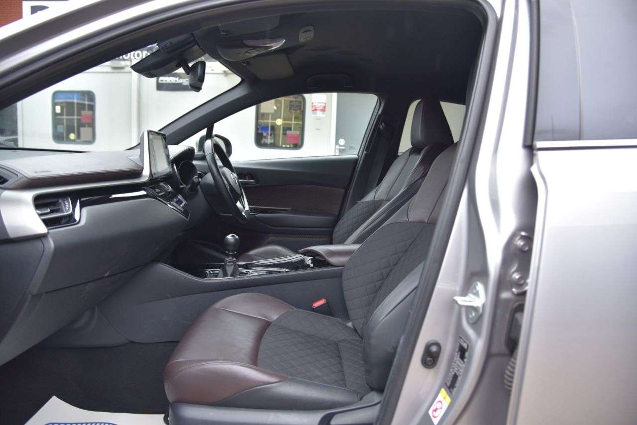 2018 TOYOTA C-HR 2018 TOYOTA C-HR