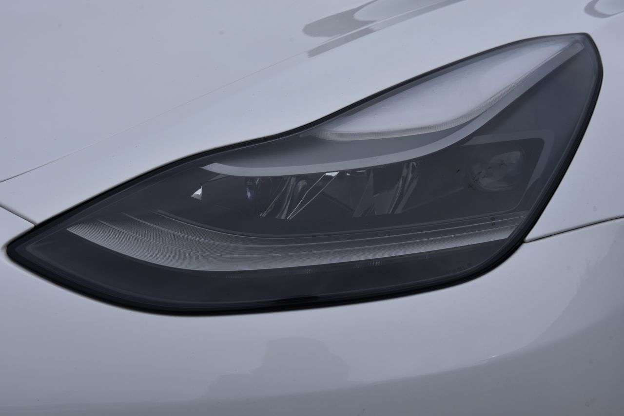 2020 TESLA MODEL 3 2020 TESLA MODEL 3