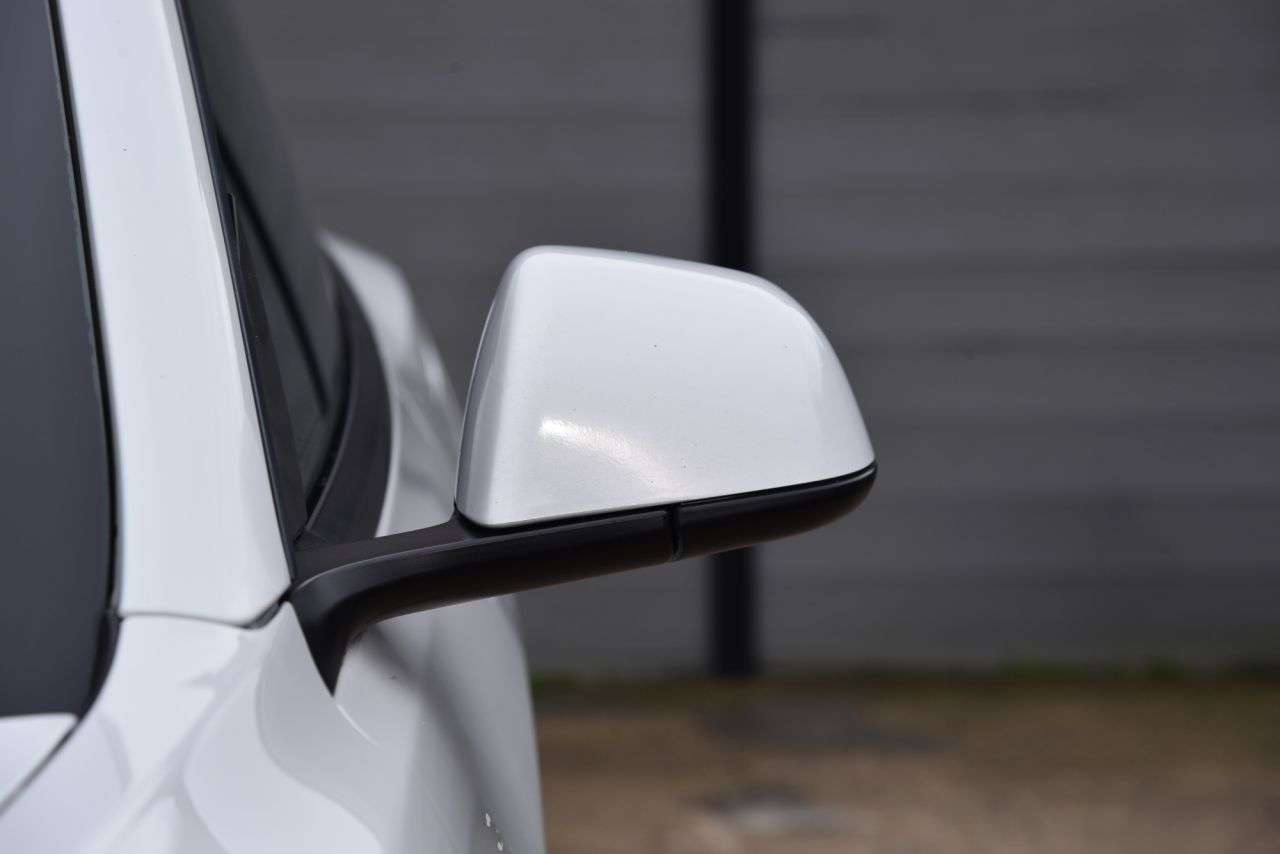 2020 TESLA MODEL 3 2020 TESLA MODEL 3