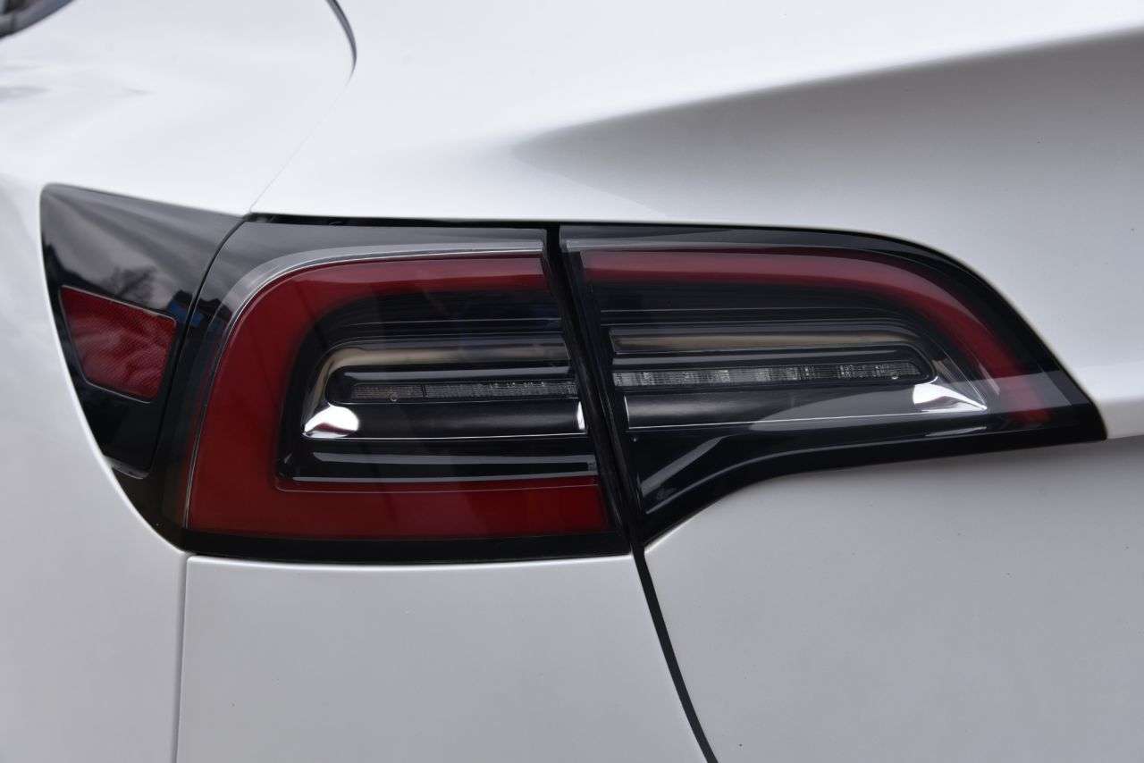 2020 TESLA MODEL 3 2020 TESLA MODEL 3