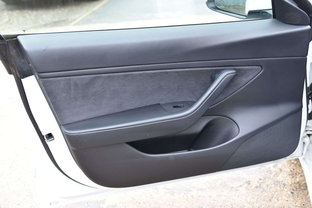 2020 TESLA MODEL 3 2020 TESLA MODEL 3