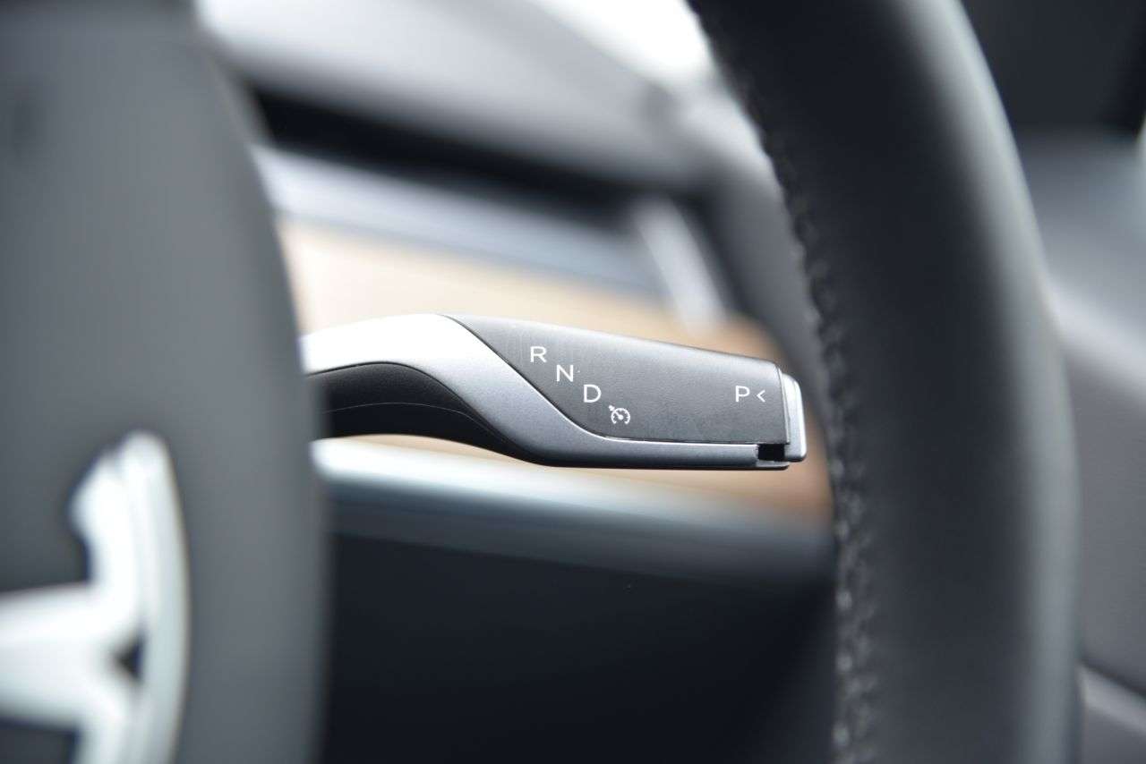 2020 TESLA MODEL 3 2020 TESLA MODEL 3