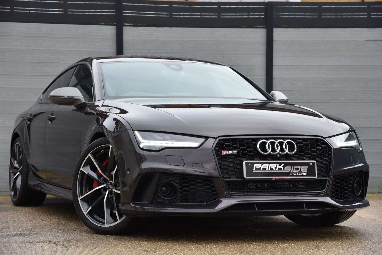 A 2017 AUDI RS7 4.0 TFSI V8 Performance Sportback 5dr Petrol Tiptronic quattro Euro 6 (s/s) A 2017 AUDI RS7 4.0 TFSI V8 Performance Sportback 5dr Petrol Tiptronic quattro Euro 6 (s/s)