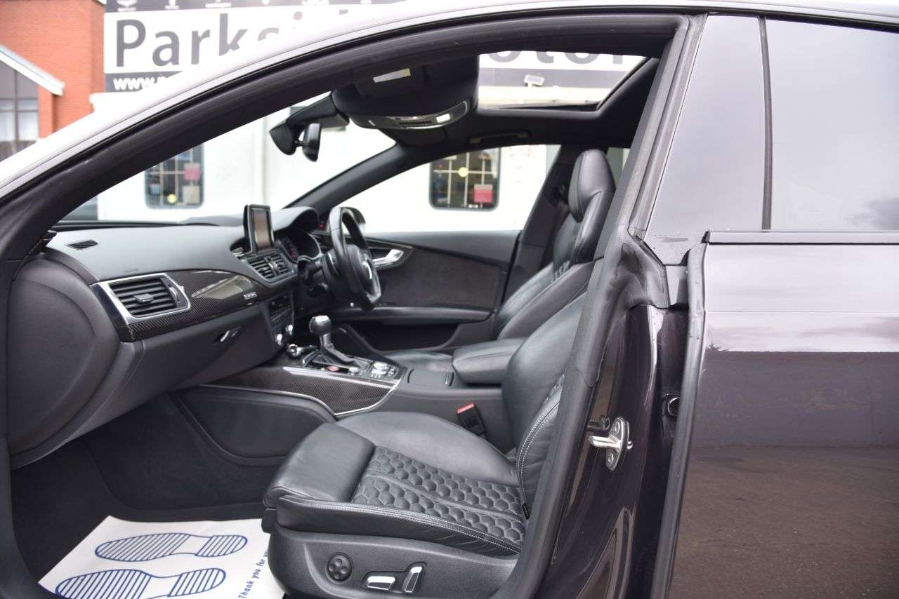 2017 AUDI RS7 2017 AUDI RS7