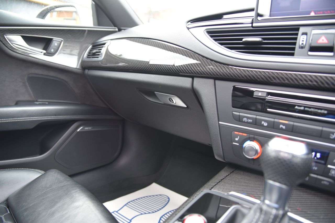 2017 AUDI RS7 2017 AUDI RS7