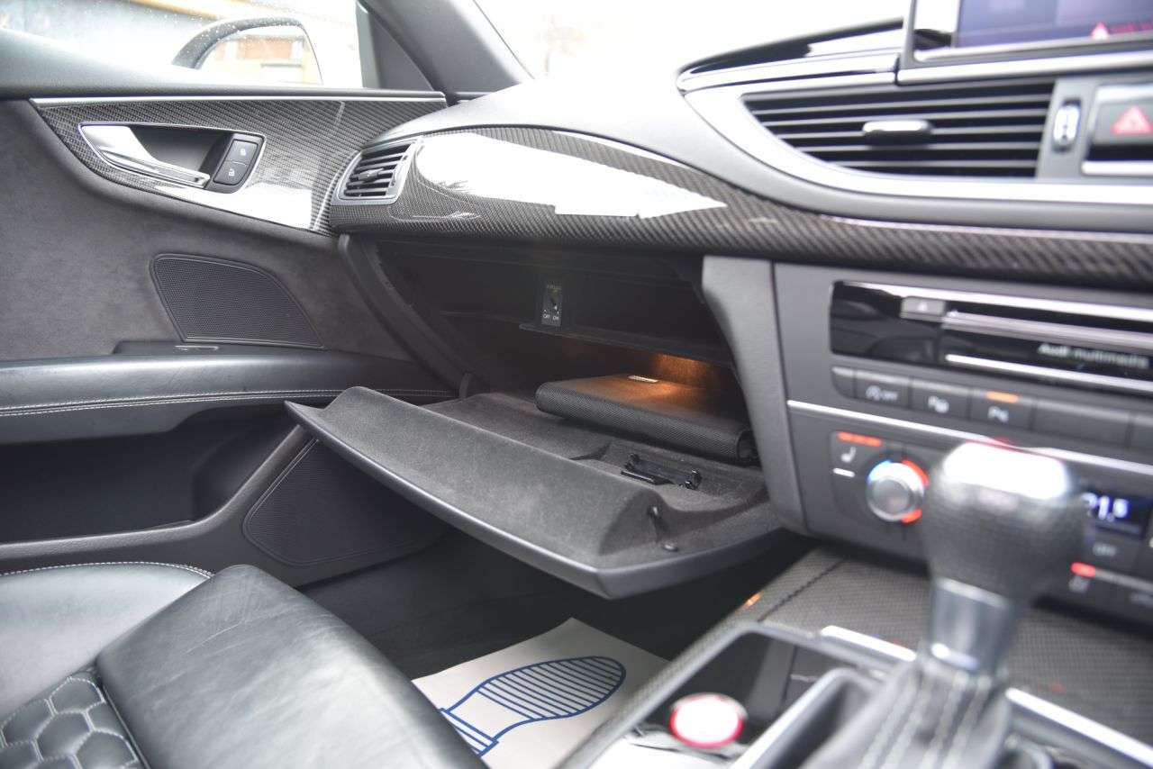 2017 AUDI RS7 2017 AUDI RS7