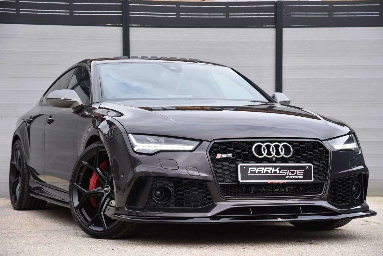 A 2017 AUDI RS7 4.0 TFSI V8 Performance Sportback 5dr Petrol Tiptronic quattro Euro 6 (s/s) A 2017 AUDI RS7 4.0 TFSI V8 Performance Sportback 5dr Petrol Tiptronic quattro Euro 6 (s/s)