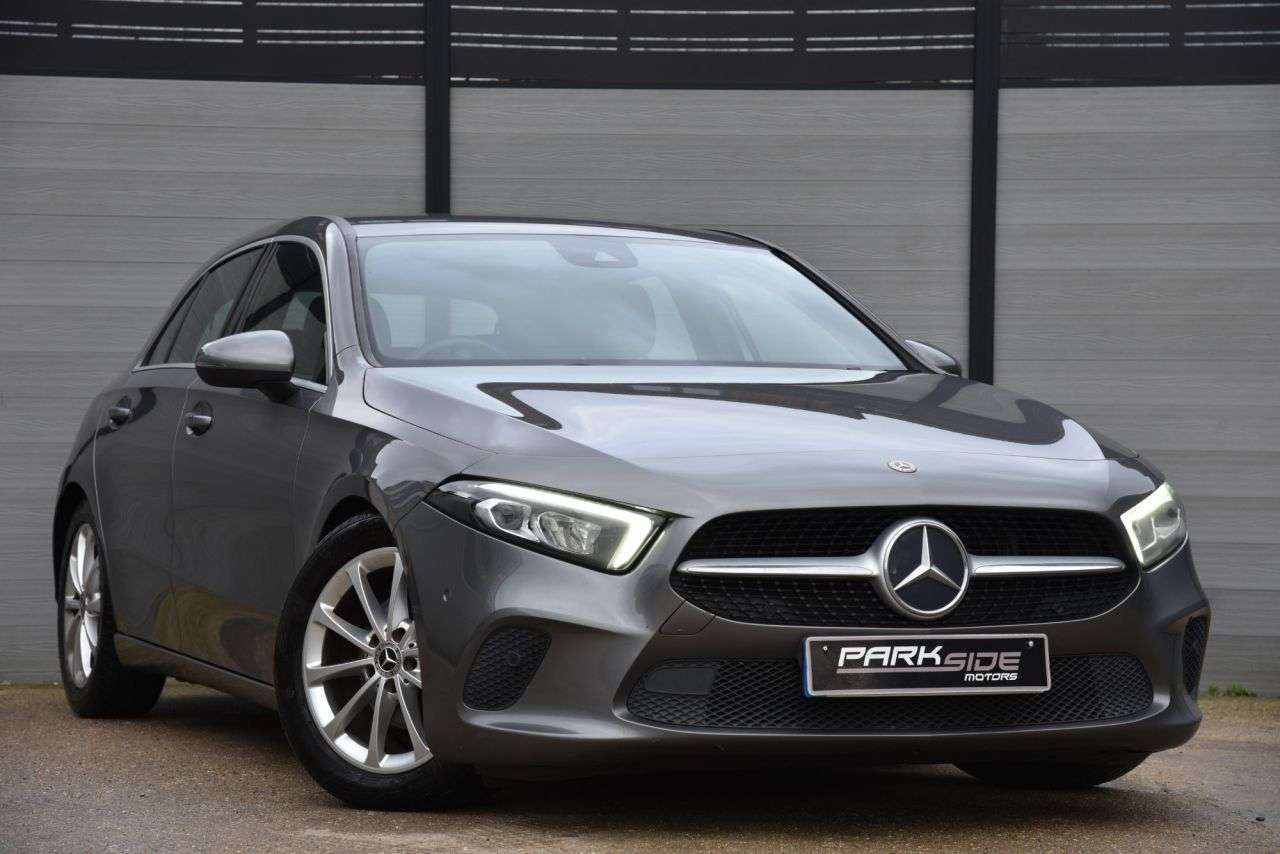 A 2018 MERCEDES-BENZ A-CLASS 1.5 A180d Sport (Executive) Hatchback 5dr Diesel 7G-DCT Euro 6 (s/s) (116 p A 2018 MERCEDES-BENZ A-CLASS 1.5 A180d Sport (Executive) Hatchback 5dr Diesel 7G-DCT Euro 6 (s/s) (116 p
