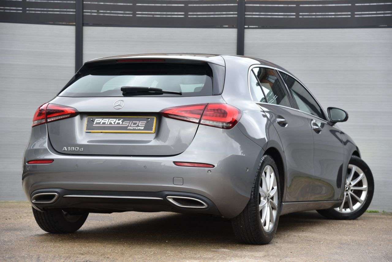 2018 MERCEDES-BENZ A-CLASS 2018 MERCEDES-BENZ A-CLASS