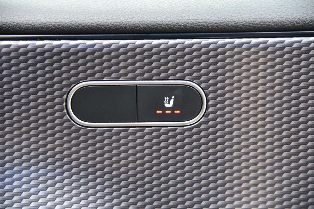 2018 MERCEDES-BENZ A-CLASS 2018 MERCEDES-BENZ A-CLASS