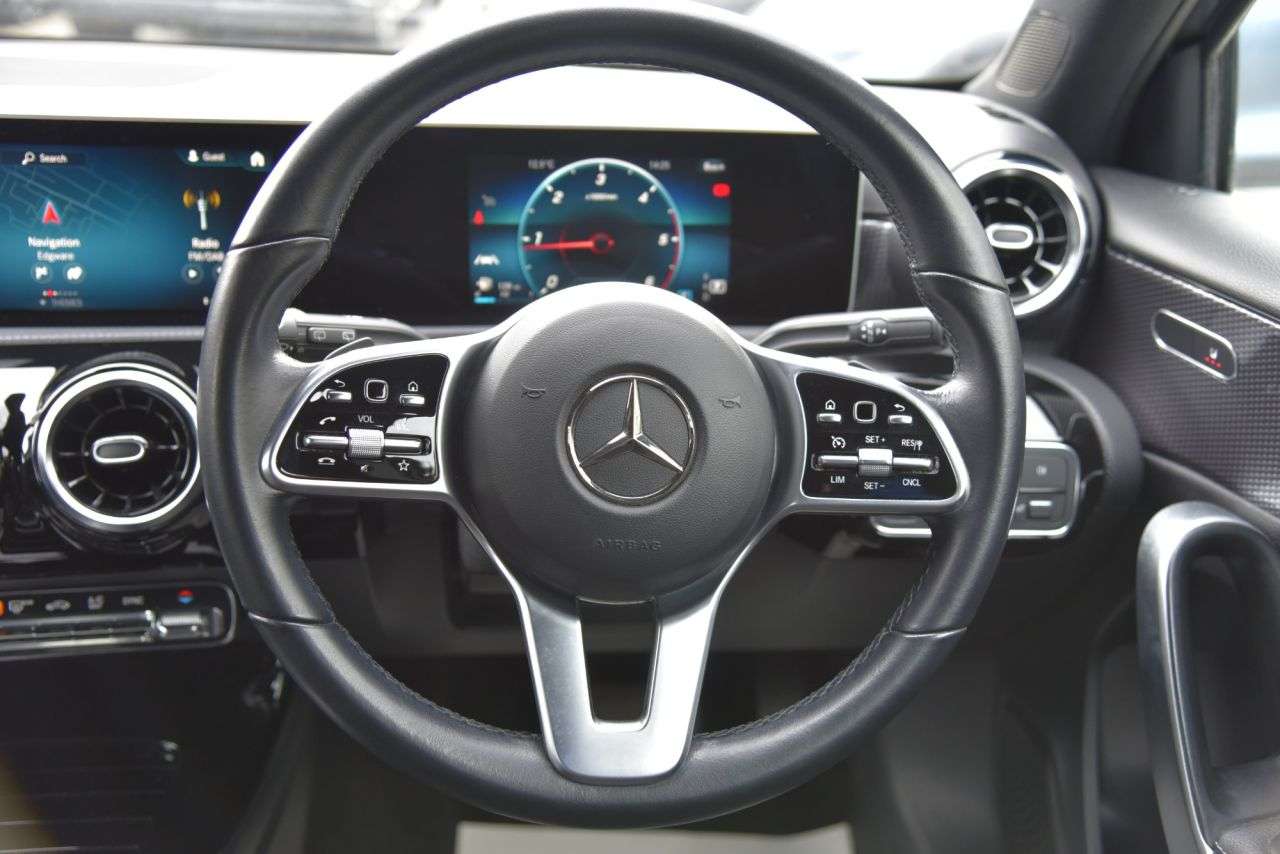 2018 MERCEDES-BENZ A-CLASS 2018 MERCEDES-BENZ A-CLASS