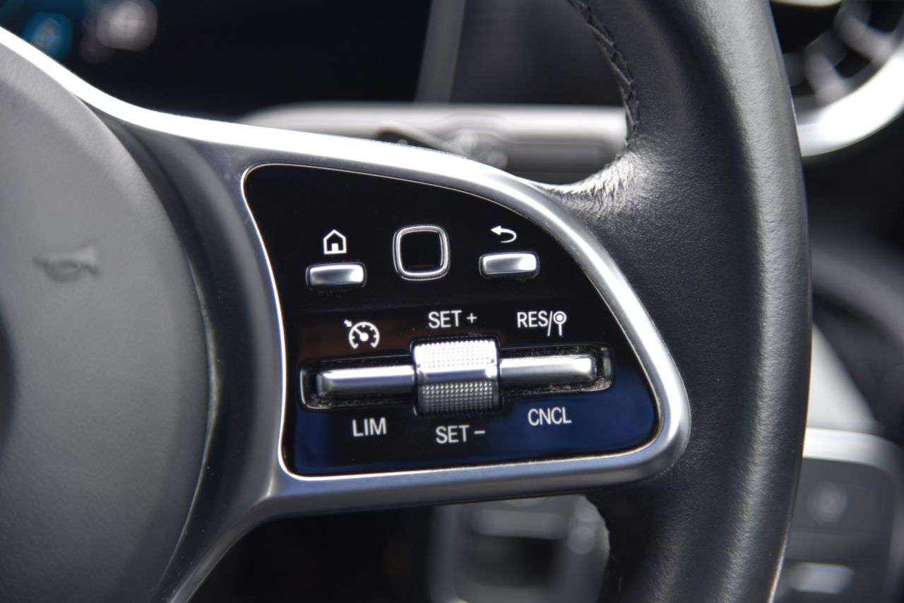 2018 MERCEDES-BENZ A-CLASS 2018 MERCEDES-BENZ A-CLASS