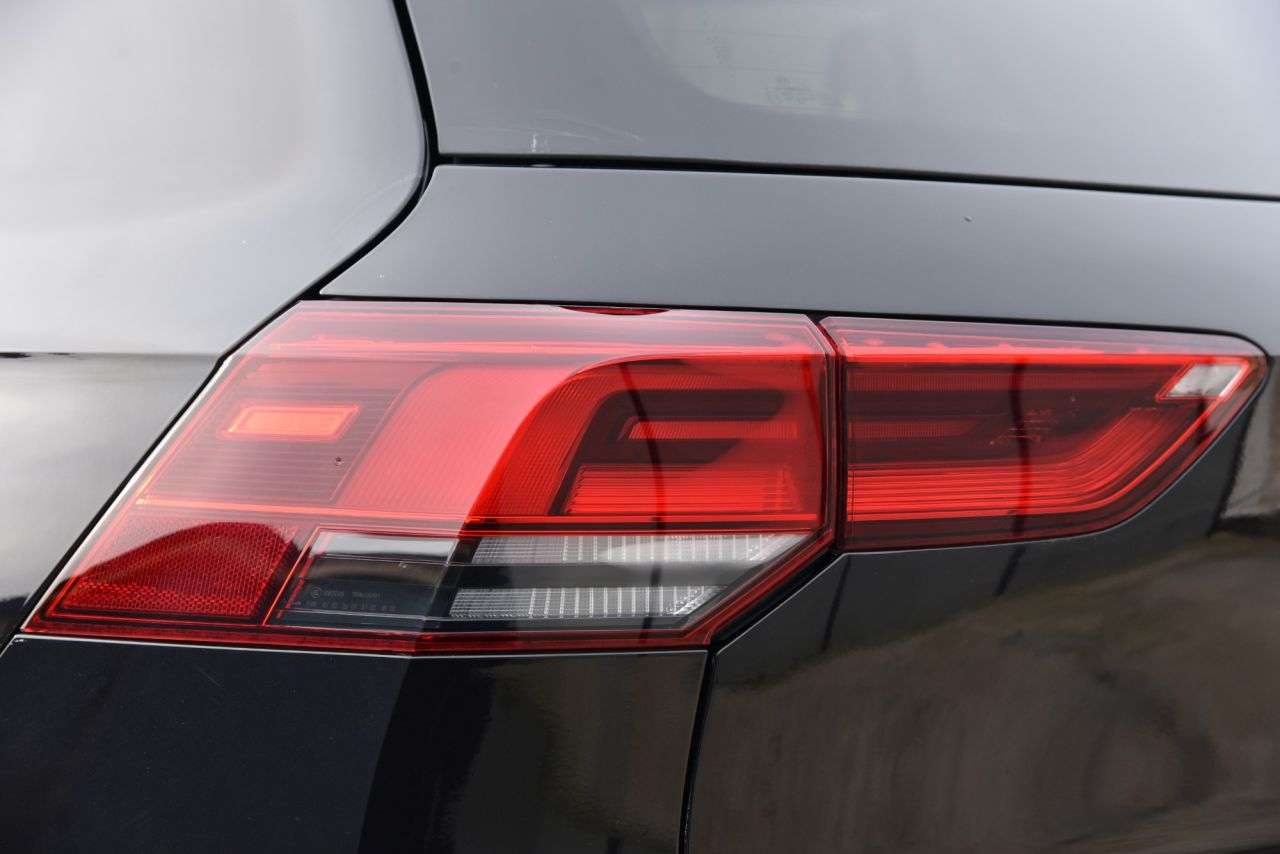 2021 VOLKSWAGEN GOLF 2021 VOLKSWAGEN GOLF