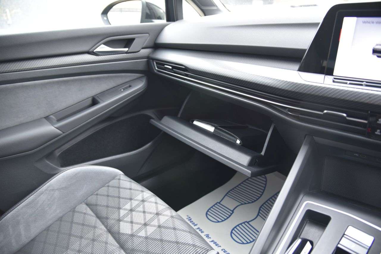 2021 VOLKSWAGEN GOLF 2021 VOLKSWAGEN GOLF