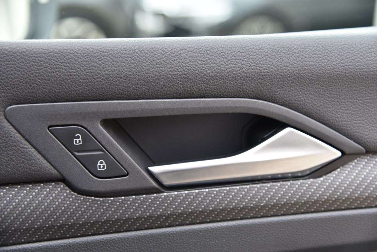 2021 VOLKSWAGEN GOLF 2021 VOLKSWAGEN GOLF