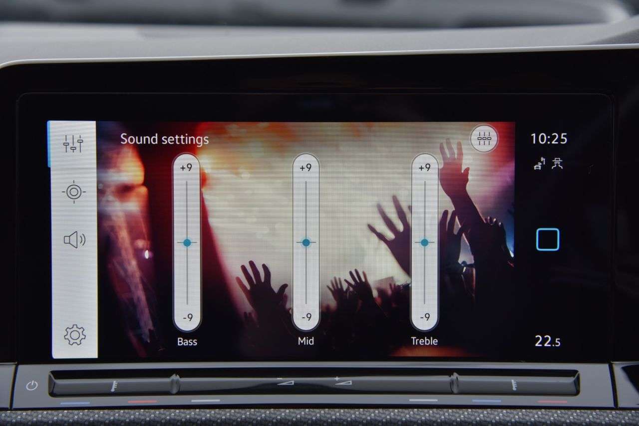 2021 VOLKSWAGEN GOLF 2021 VOLKSWAGEN GOLF