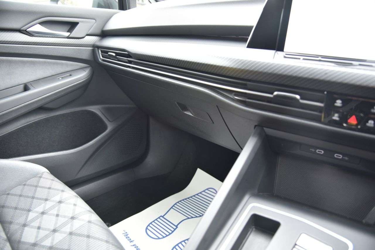 2021 VOLKSWAGEN GOLF 2021 VOLKSWAGEN GOLF