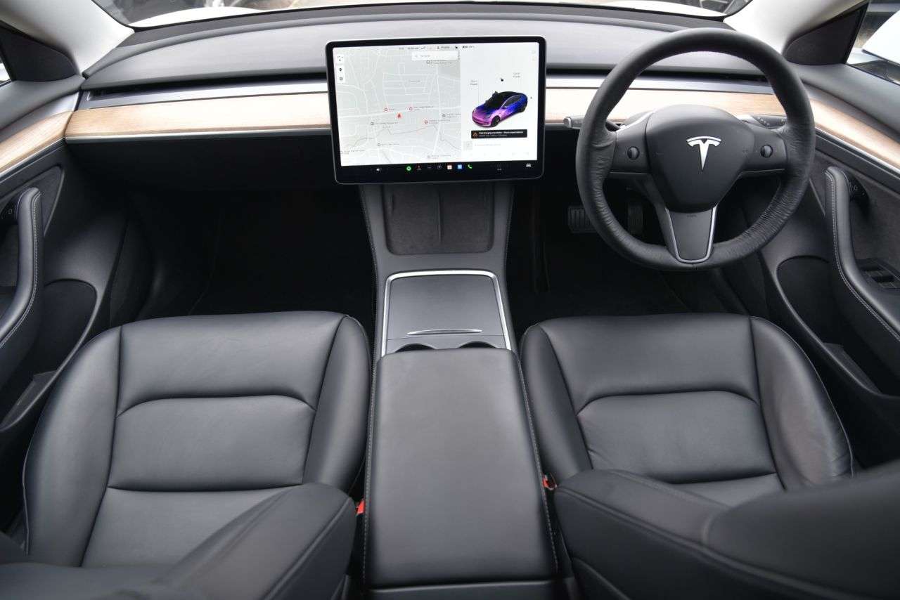 A 2021 TESLA MODEL 3 (Dual Motor) Long Range Saloon 4dr Electric Auto 4WDE (346 ps) 1 OWNER | PA A 2021 TESLA MODEL 3 (Dual Motor) Long Range Saloon 4dr Electric Auto 4WDE (346 ps) 1 OWNER | PA