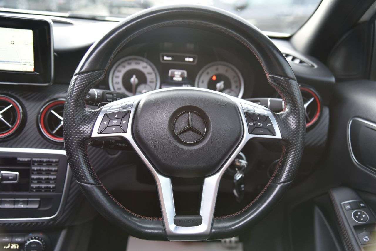 2015 MERCEDES-BENZ A-CLASS 2015 MERCEDES-BENZ A-CLASS