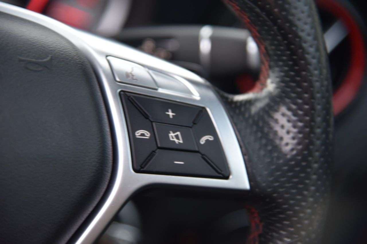 2015 MERCEDES-BENZ A-CLASS 2015 MERCEDES-BENZ A-CLASS