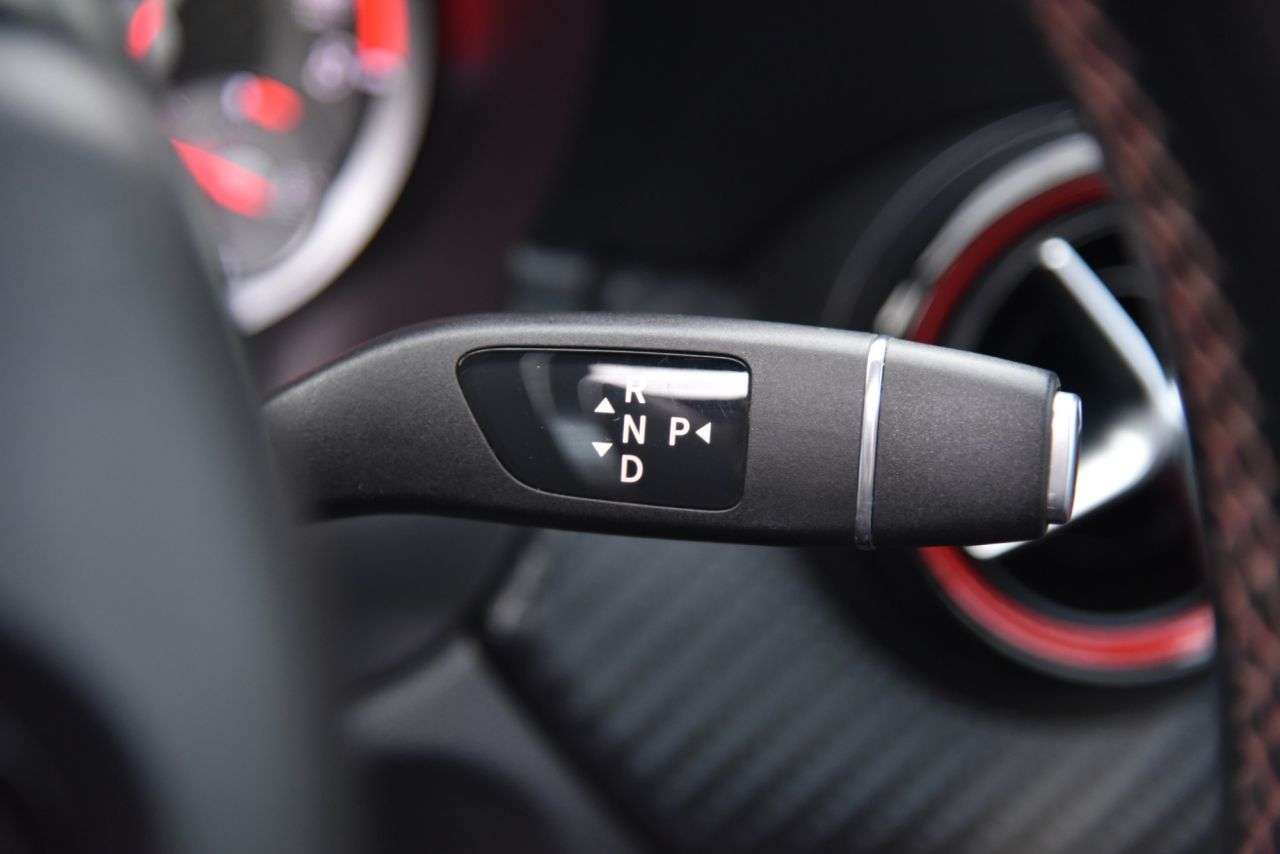 2015 MERCEDES-BENZ A-CLASS 2015 MERCEDES-BENZ A-CLASS