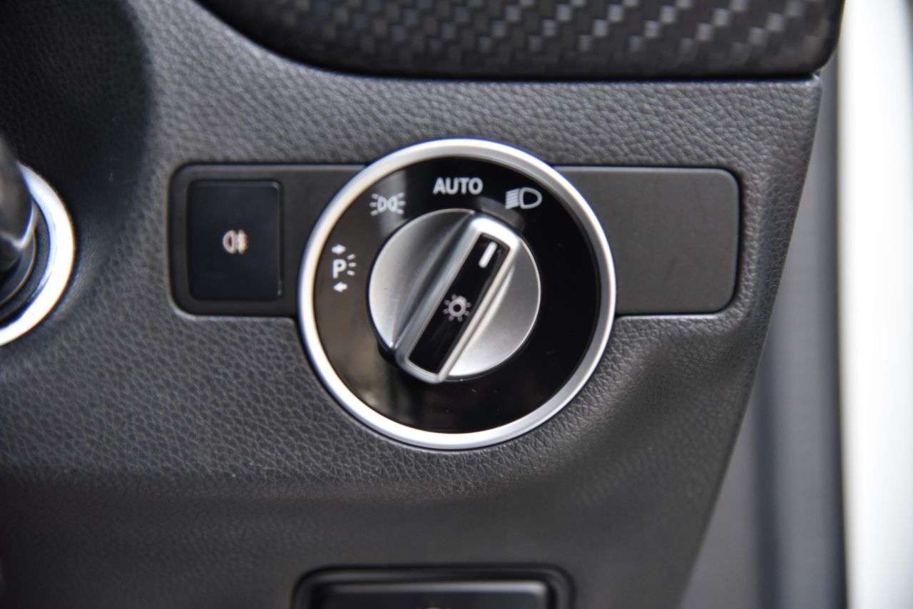 2015 MERCEDES-BENZ A-CLASS 2015 MERCEDES-BENZ A-CLASS