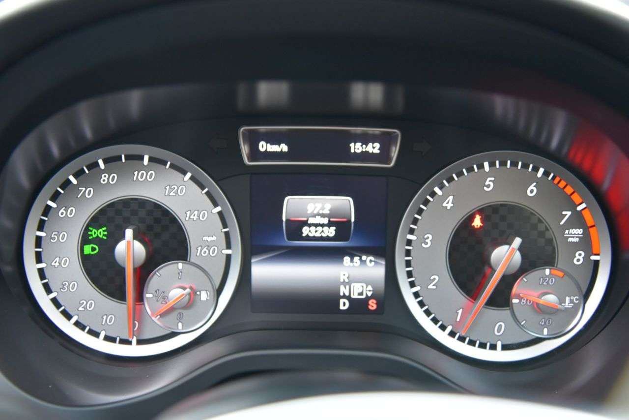 2015 MERCEDES-BENZ A-CLASS 2015 MERCEDES-BENZ A-CLASS