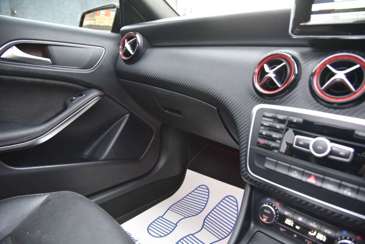 2015 MERCEDES-BENZ A-CLASS 2015 MERCEDES-BENZ A-CLASS