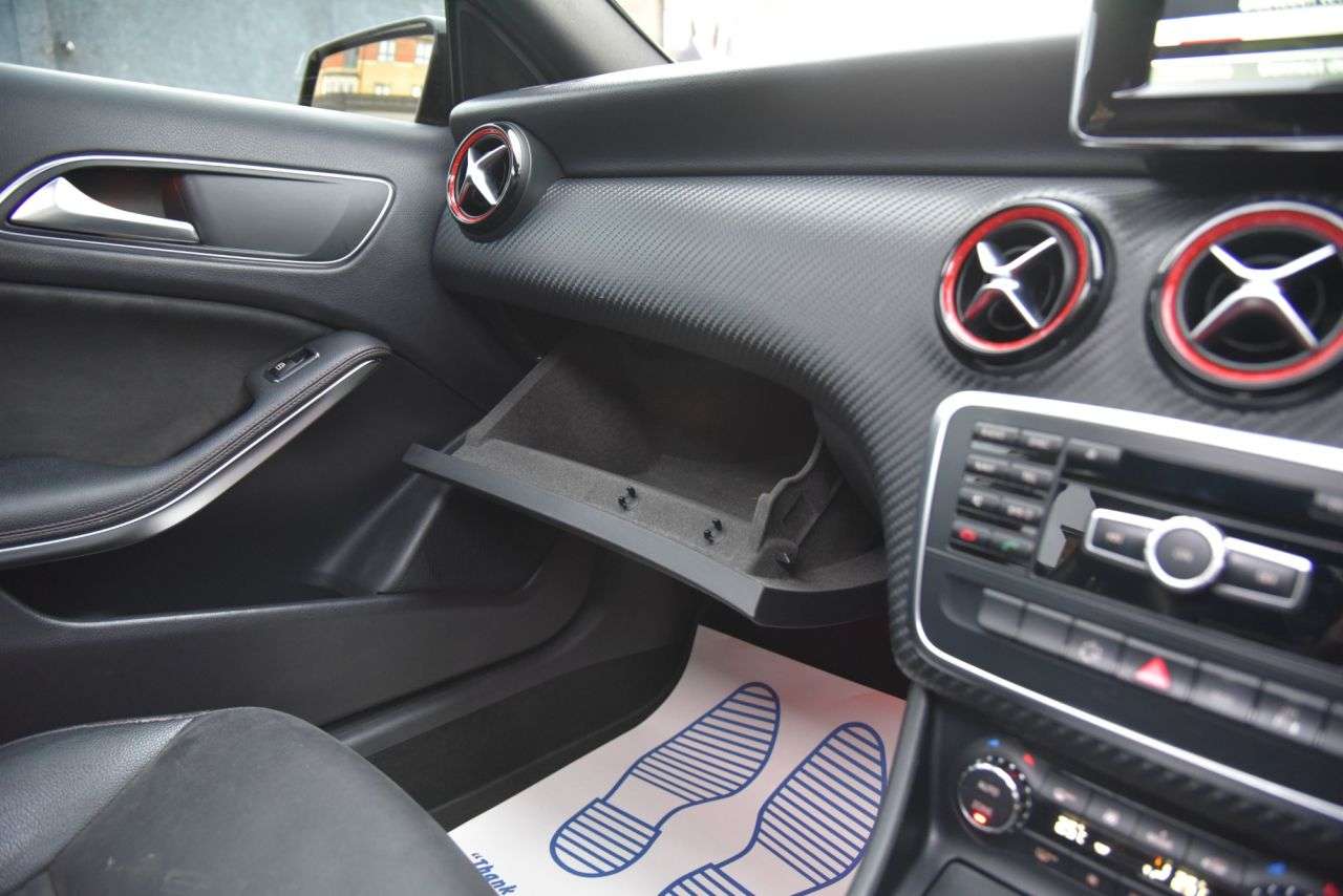 2015 MERCEDES-BENZ A-CLASS 2015 MERCEDES-BENZ A-CLASS