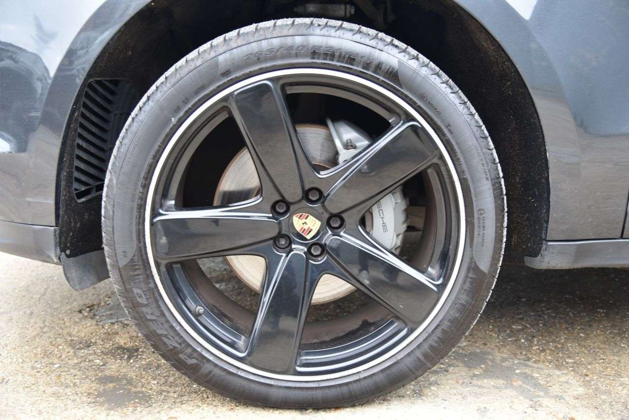 2019 PORSCHE MACAN 2019 PORSCHE MACAN