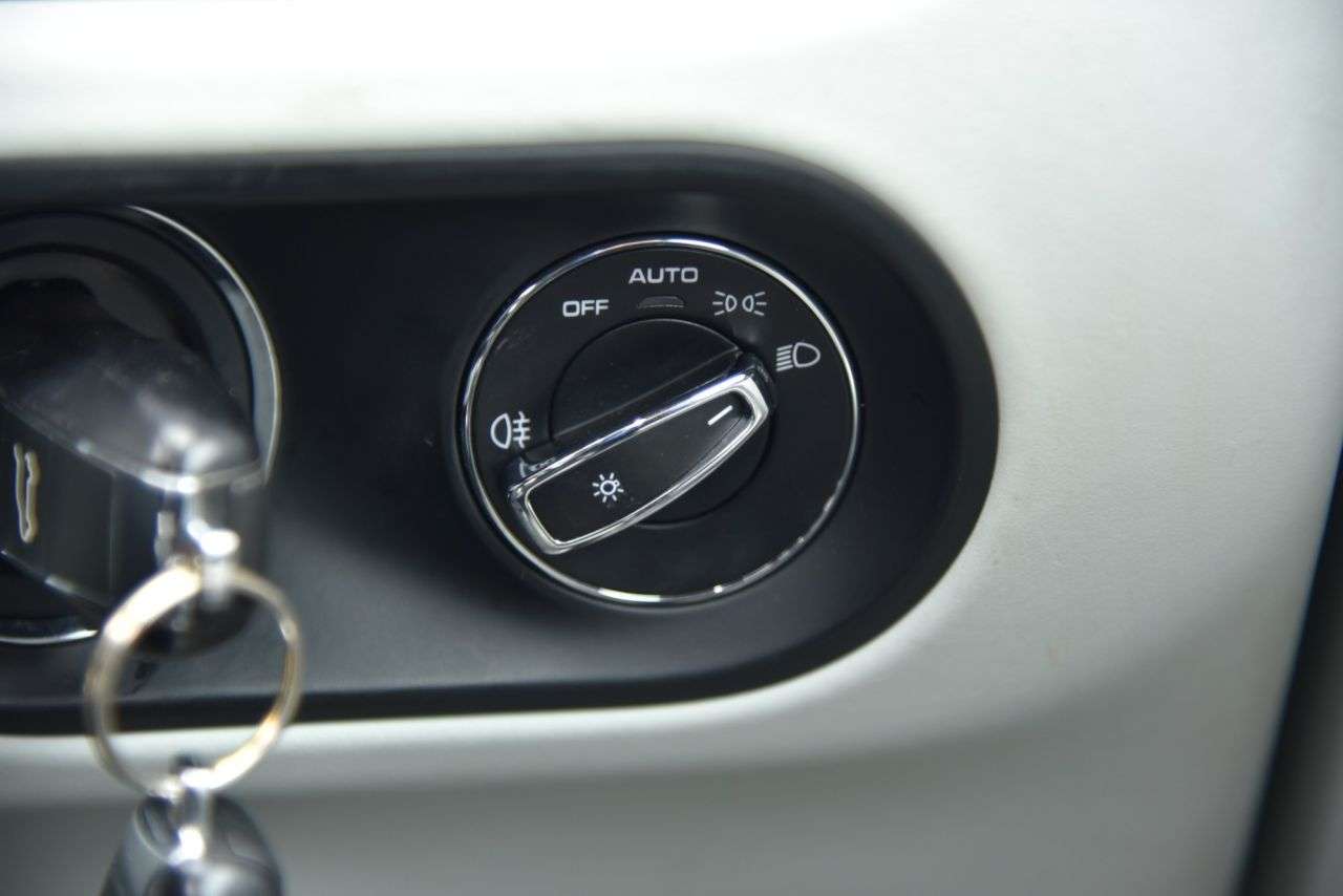 2019 PORSCHE MACAN 2019 PORSCHE MACAN