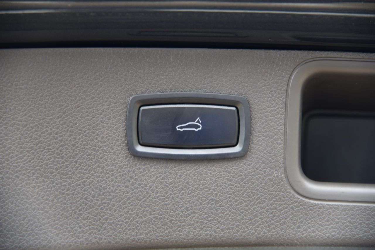 2019 PORSCHE MACAN 2019 PORSCHE MACAN