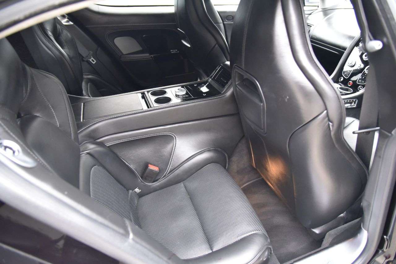 2018 ASTON MARTIN RAPIDE S 2018 ASTON MARTIN RAPIDE S