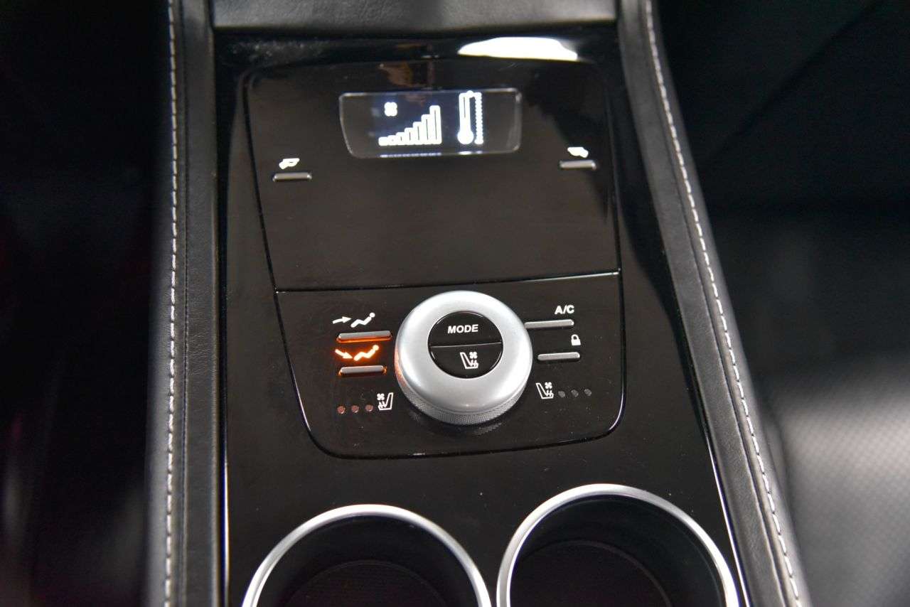 2018 ASTON MARTIN RAPIDE S 2018 ASTON MARTIN RAPIDE S