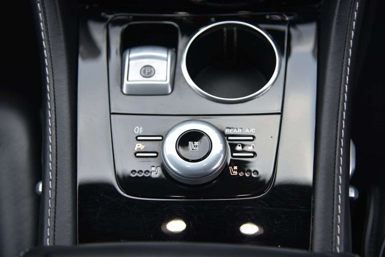 2018 ASTON MARTIN RAPIDE S 2018 ASTON MARTIN RAPIDE S