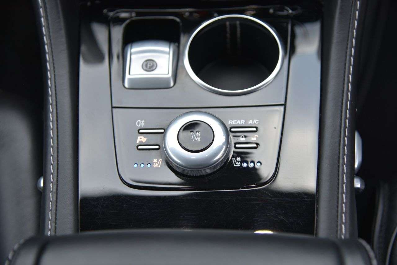 2018 ASTON MARTIN RAPIDE S 2018 ASTON MARTIN RAPIDE S