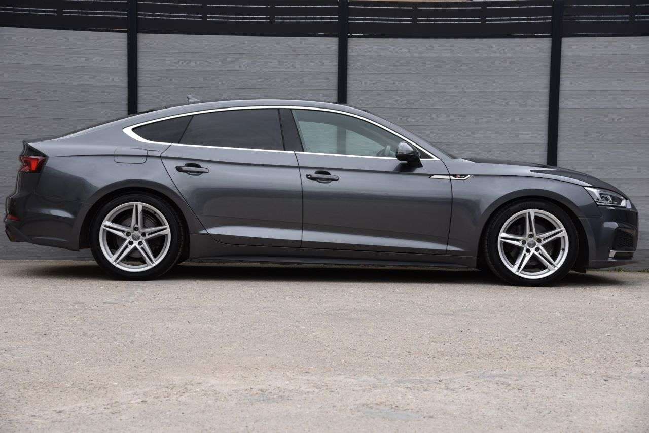 2018 AUDI A5 2018 AUDI A5