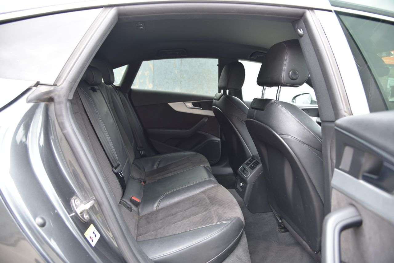 2018 AUDI A5 2018 AUDI A5